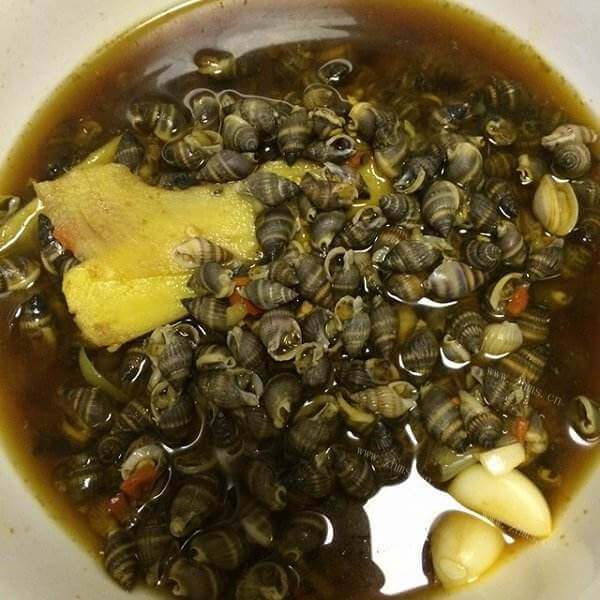 美味的麻辣水煮螺丝