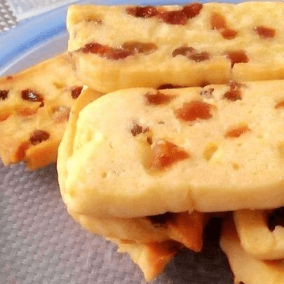 简单的葡萄干饼干