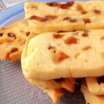 简单的葡萄干饼干