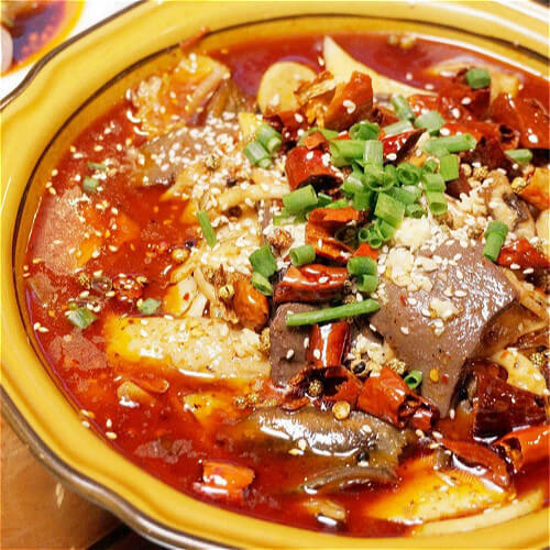 美味的韭菜鸭血魔芋粉