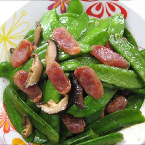 家常兰豆冬菇炒腊肉 
