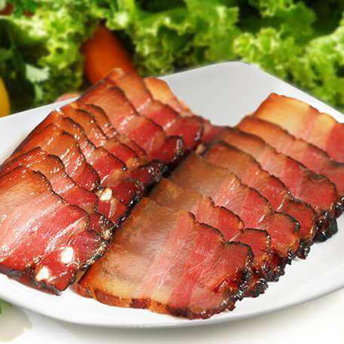 美味的风干腊肉