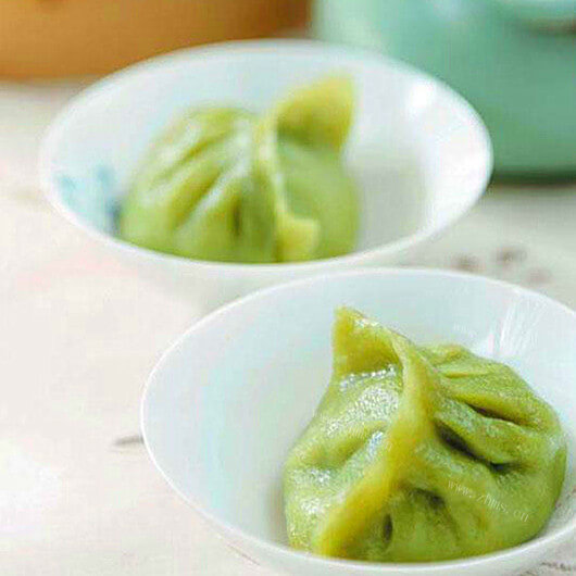 美味的发面圆白菜锅烙