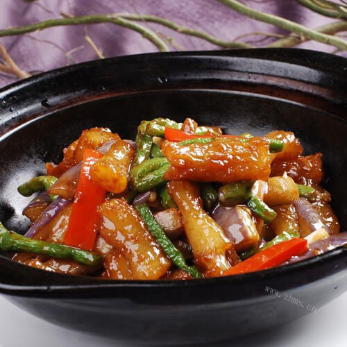 家常美食豆鼓焖五花