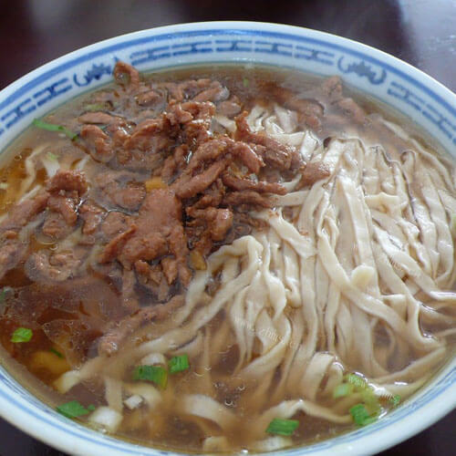 美味蒜香枸杞肉丝面