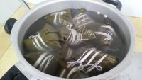 又香又好吃的酱香肉粽做法图解13)
