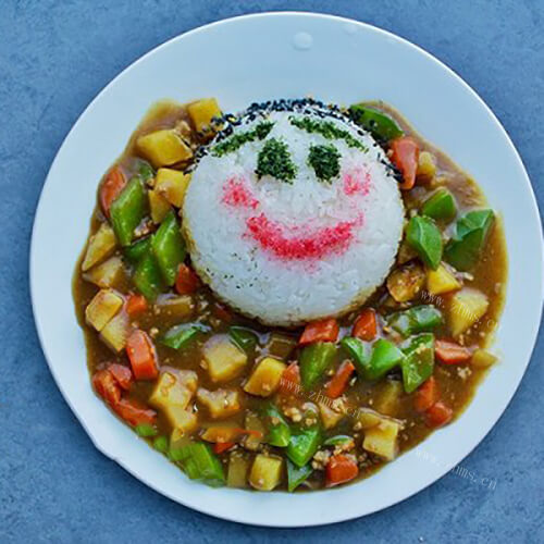 美味的儿童咖喱饭