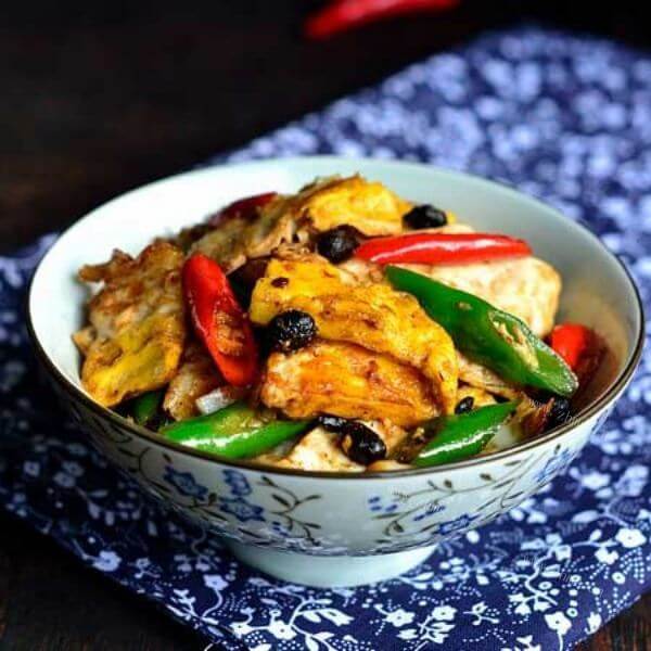 好吃的辣椒肉炒豆腐