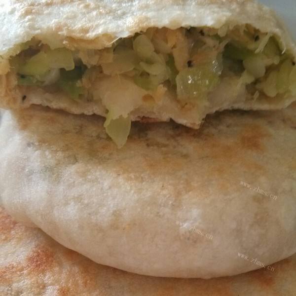 营养丰富的包菜虾皮饼