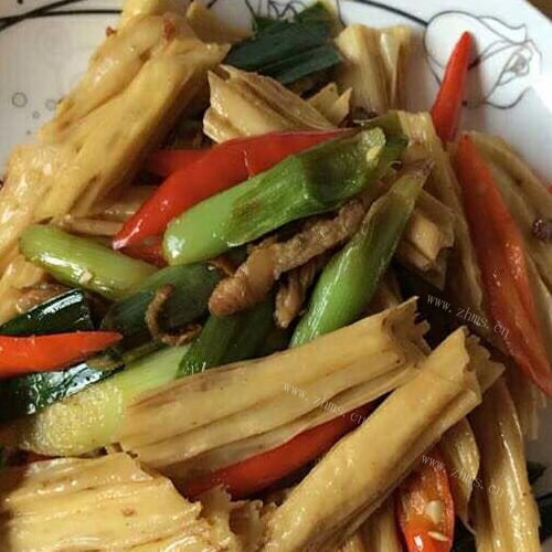 腐竹炒肉