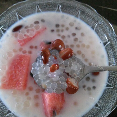 香甜的红豆芋圆西米露