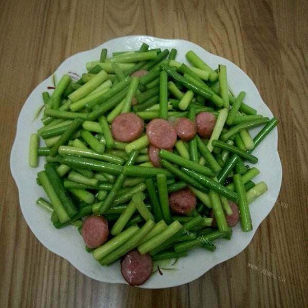 好吃的蒜苔小丸子