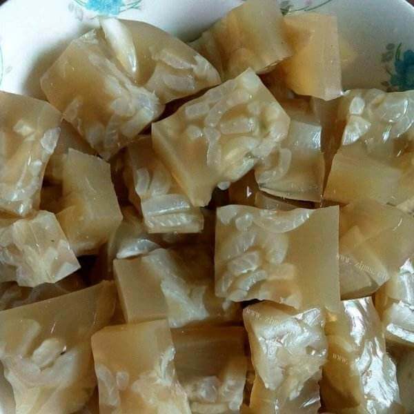 夏季美食之凉拌水晶皮冻