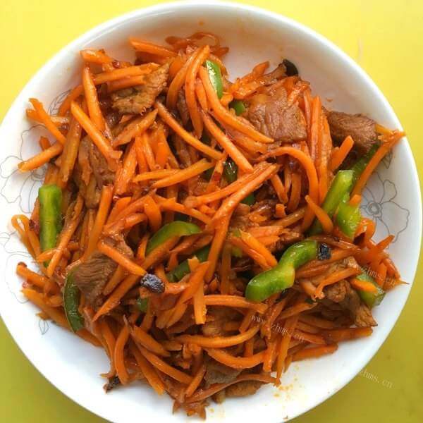 营养的胡萝卜干炒肉