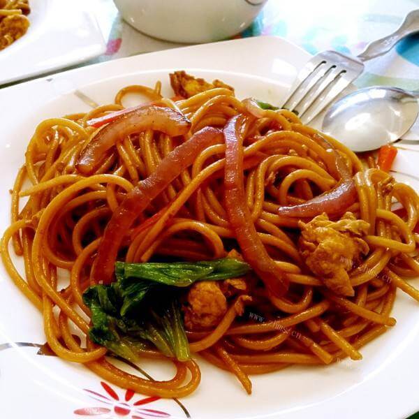 美味的中式炒意面