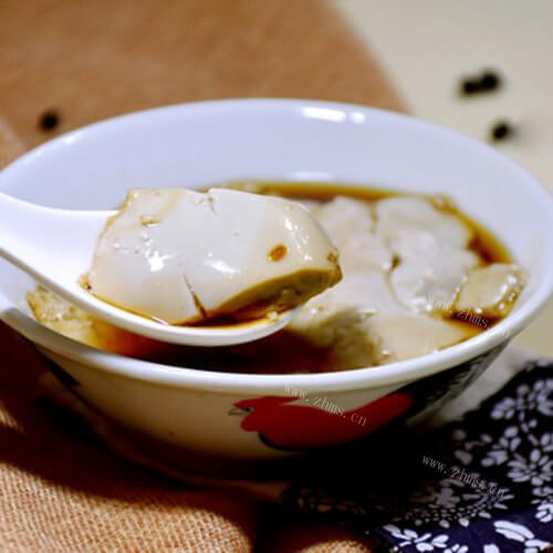 香甜美味的黑糖黑豆花