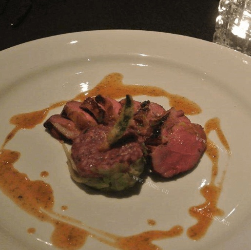 都吃红酒烧鸭肉