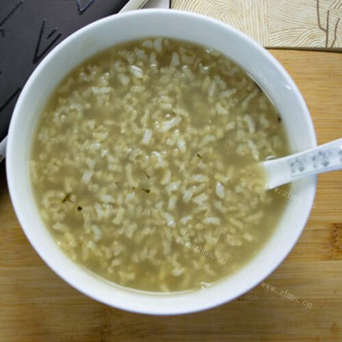 营养艾叶糯米粥
