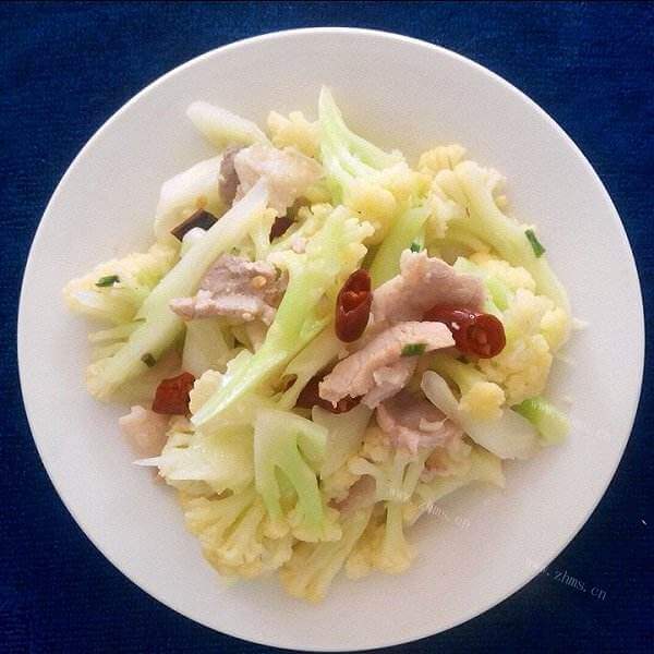 家常白花菜炒瘦肉