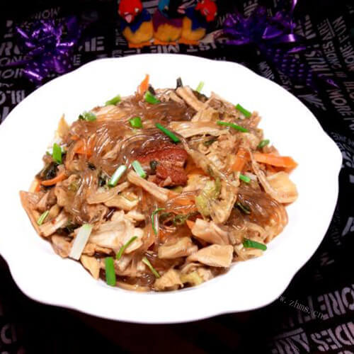 美味红烧肉炖干白菜