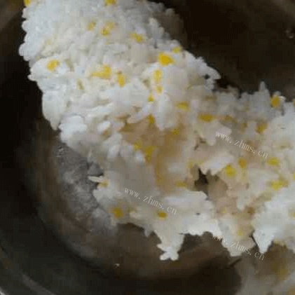 美味的银耳莲子粥做法图解4)