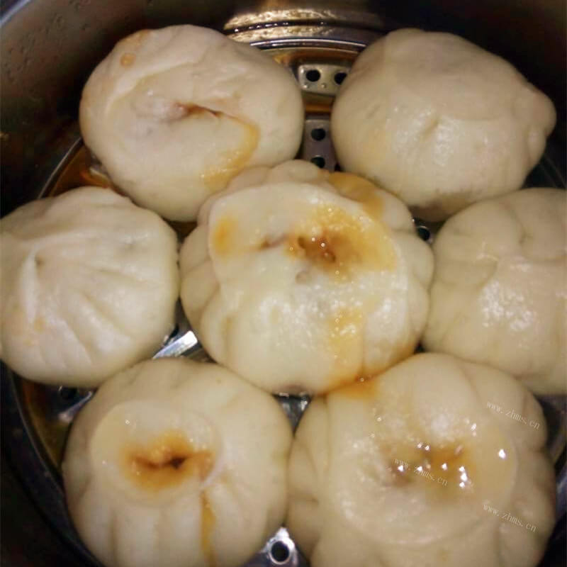 香甜的南瓜肉馅大蒸包