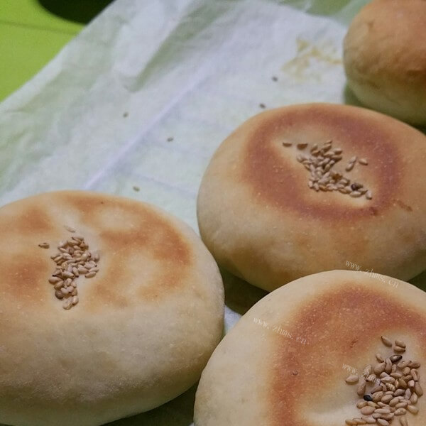 好吃的椰茸红豆兔子包