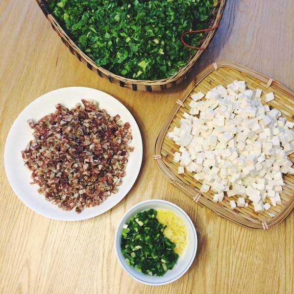 好吃的咸肉炒菜饭