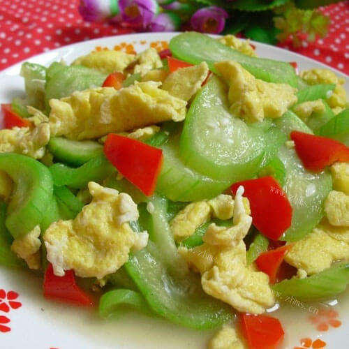 营养素菜番茄炒丝瓜