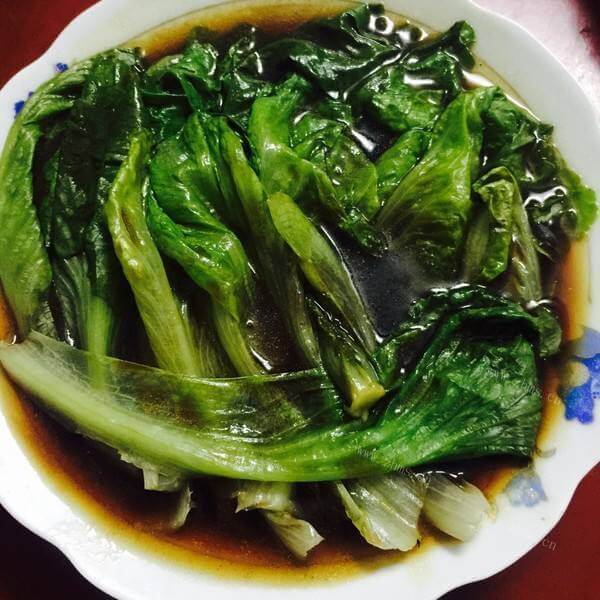 简单的耗油生菜