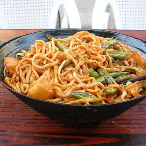 好吃的刀豆焖面