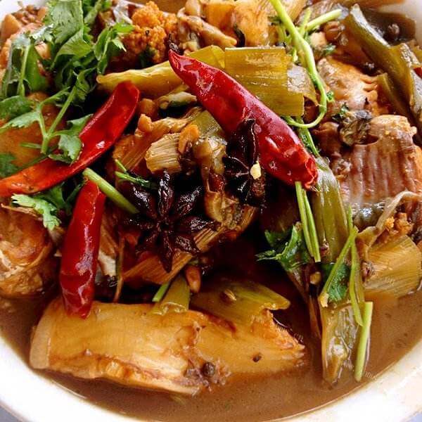 好吃的豆腐木耳炖鱼块