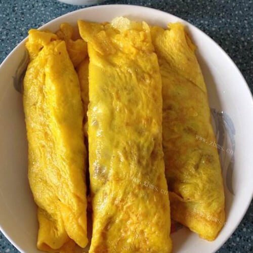 好吃的蛋包肉卷