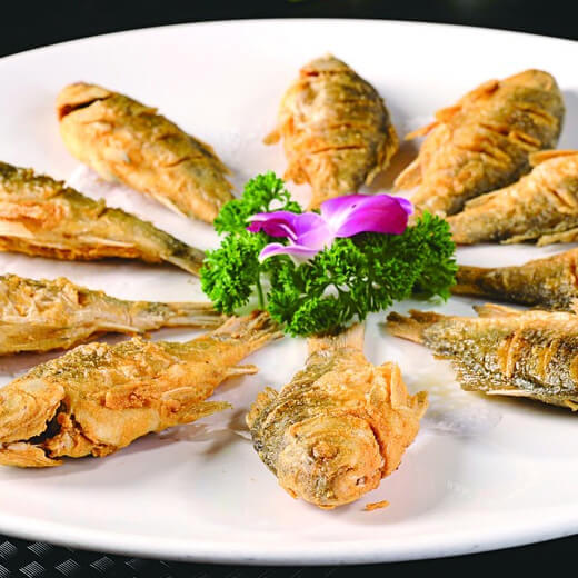 香酥炸鲫鱼