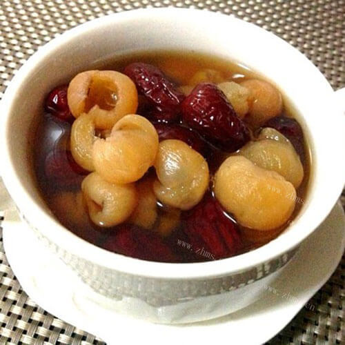 营养桂圆菠萝汤