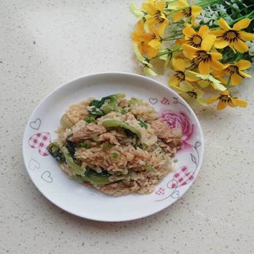 美味的生菜炒饭