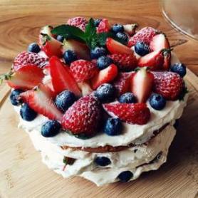 美味的双莓小蛋糕