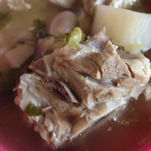 滋补萝卜豆腐牛骨髓汤