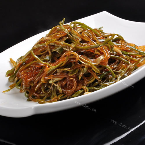 美味的干豇豆炒粉条