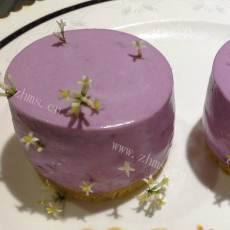 好吃的紫薯慕斯杯子蛋糕