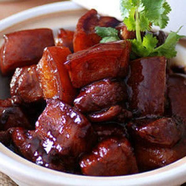 鲜嫩多汁的天津红烧肉