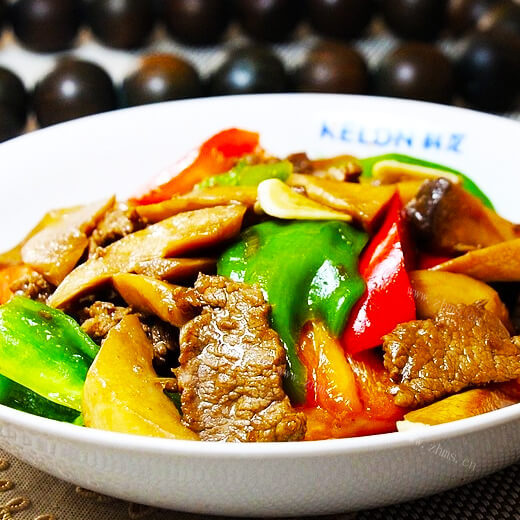 美味的荞头肉片