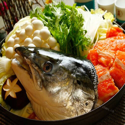 营养三文鱼头火锅