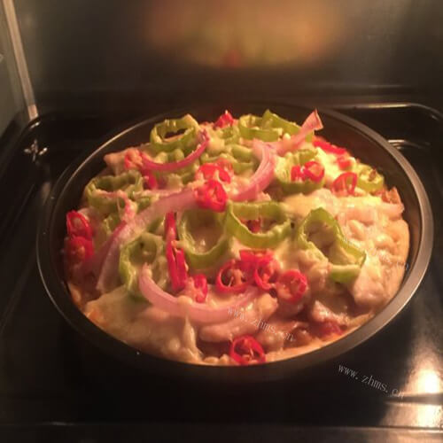 妈妈做的杏鲍菇鸡肉披萨