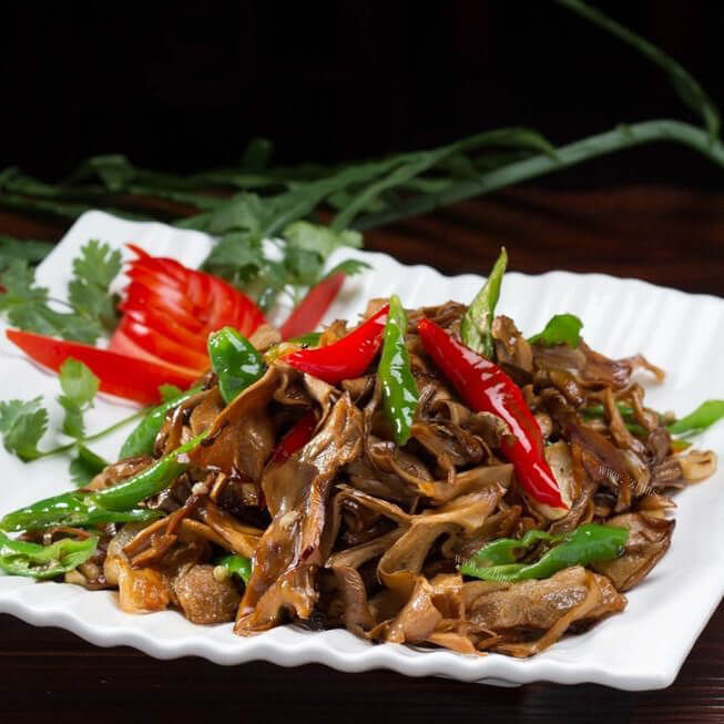 美味的笋干炒熏腊肉