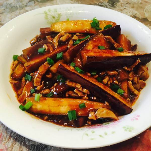 美味的老妈茄子蒜苔