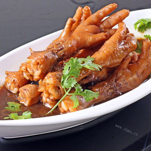 美味的酱香鸡胸肉