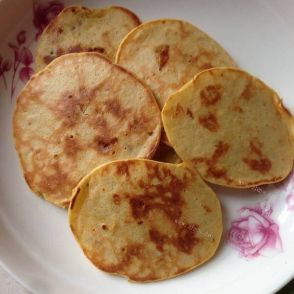 美味可口的香蕉糯米薄饼