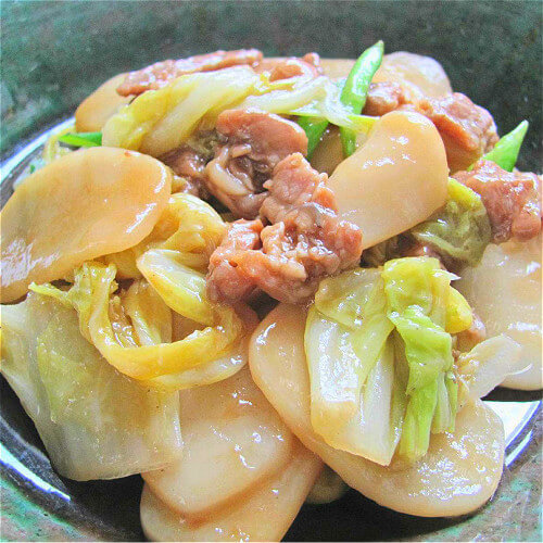 好吃的丁香鱼圆白菜炒年糕