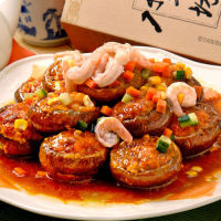 鲜美的豆腐香菇酿青椒